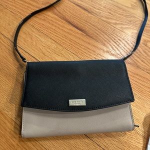 Kate spade wallet crossbody
